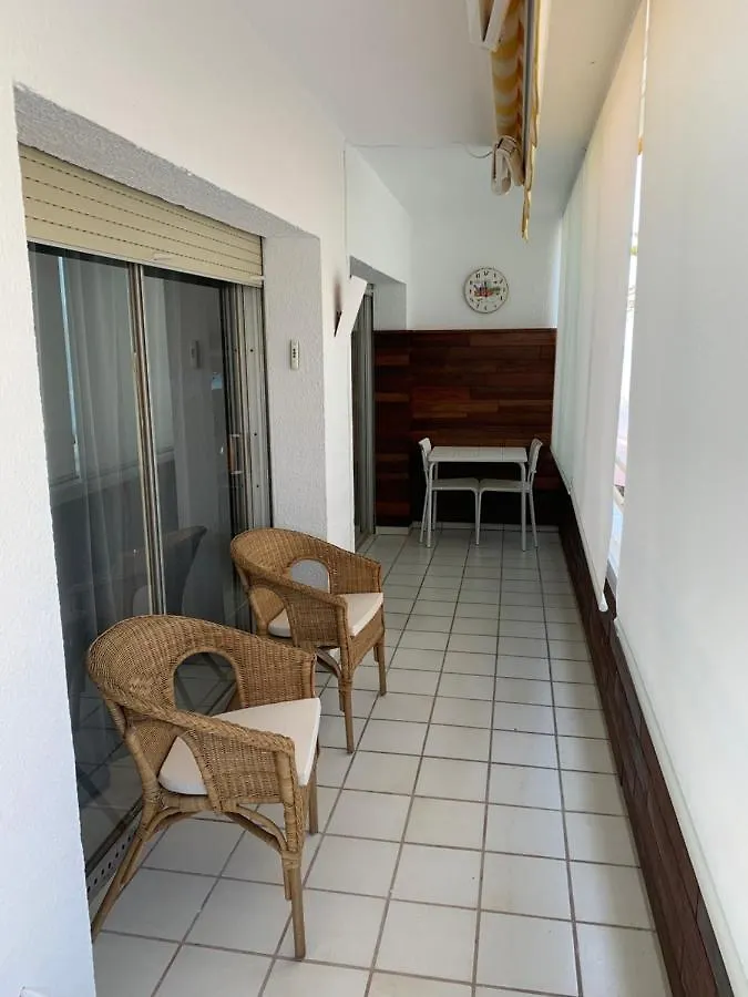 Roses Holiday Center Apartment