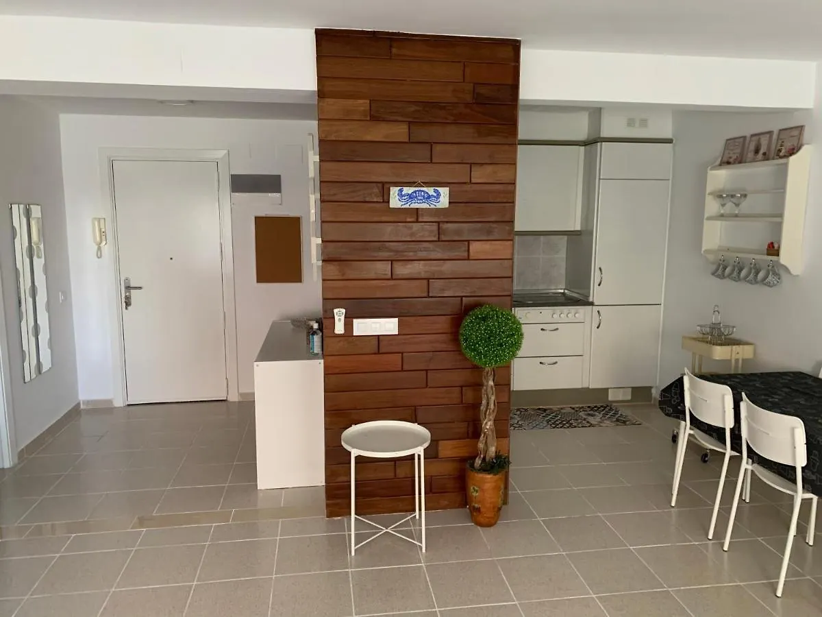 Roses Holiday Center Apartment